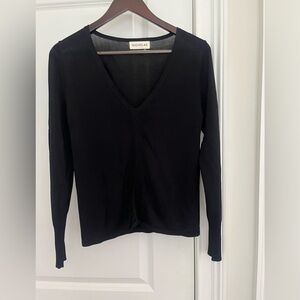 NiCHOLAS women’s v-neck sweater Sz. S black Quiet luxury minimalist